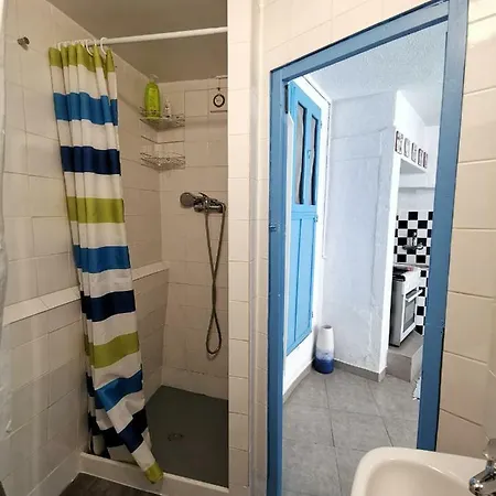 O Bairro! Bairro Alto Concept Apartments! 리스본
